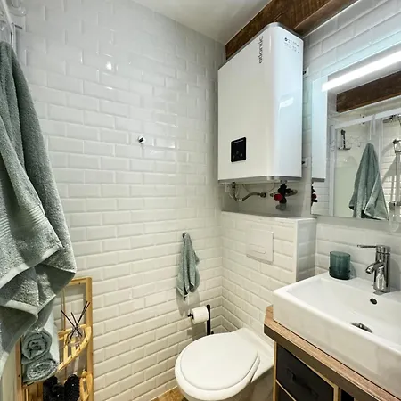 Apartment Le Petramale - Coeur De - Navette Parking Avignon